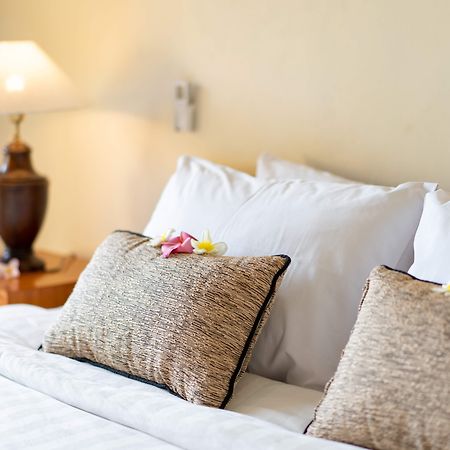 Pemuntalan Guesthouse レンボンガン島 エクステリア 写真