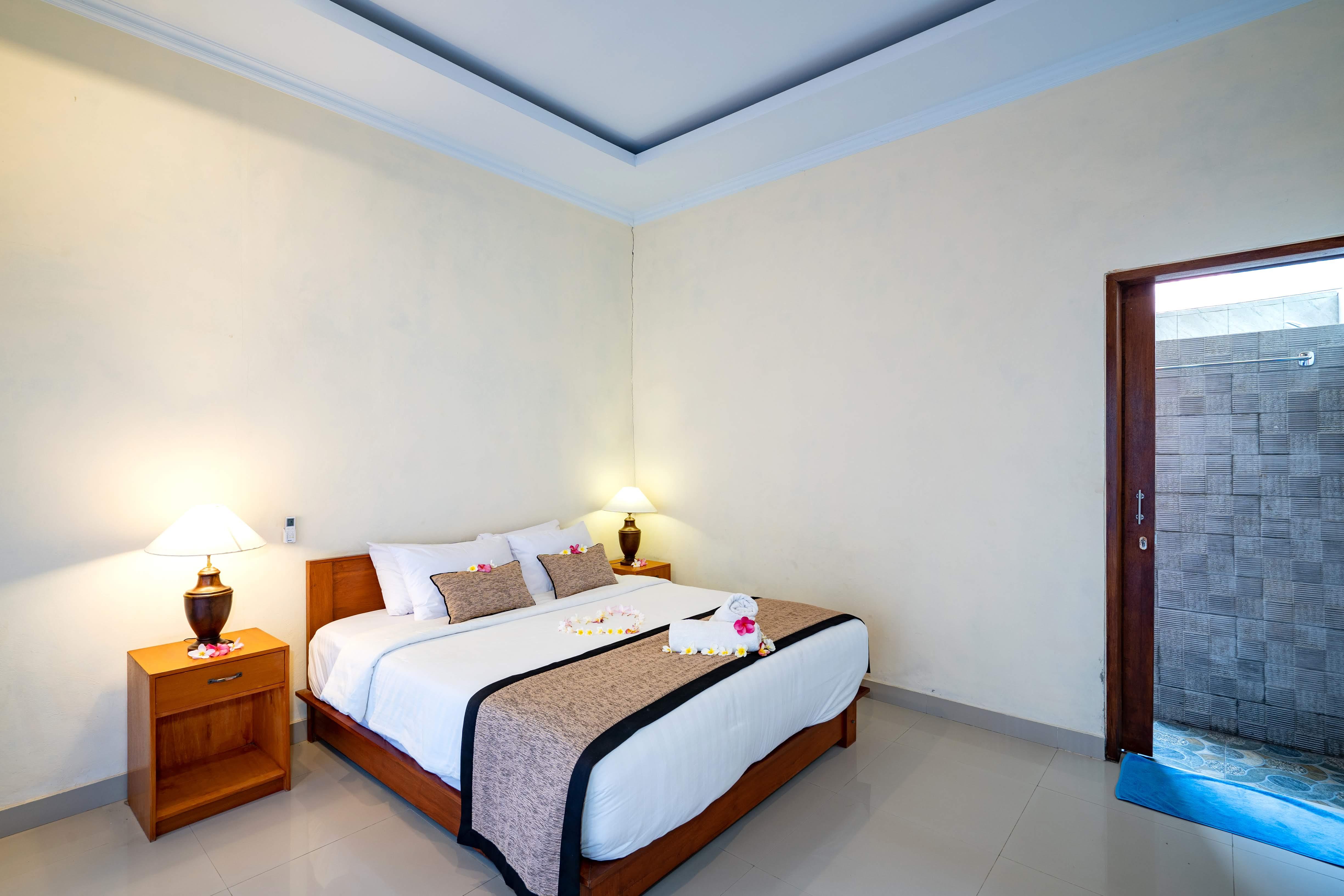 Pemuntalan Guesthouse レンボンガン島 エクステリア 写真