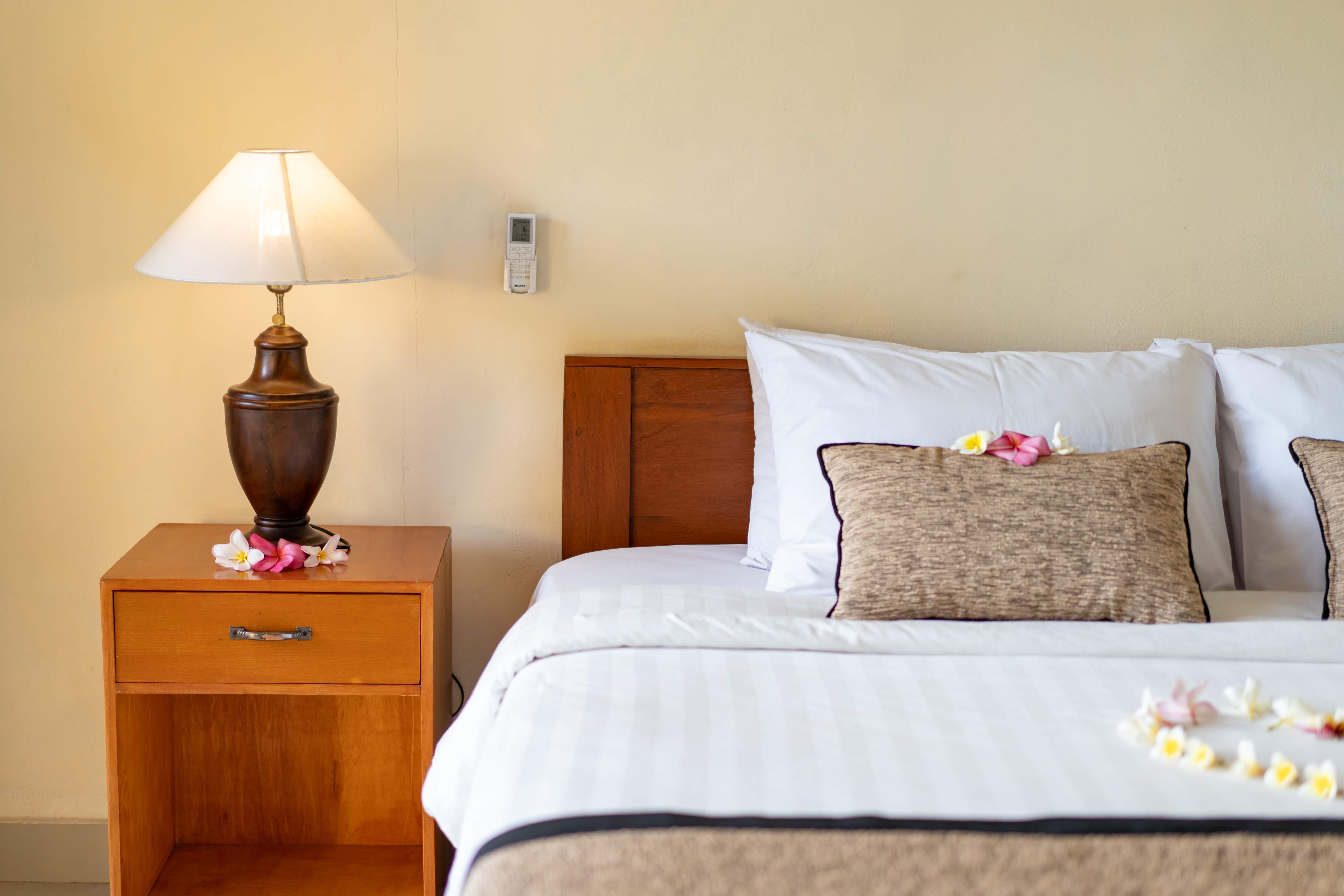 Pemuntalan Guesthouse レンボンガン島 エクステリア 写真