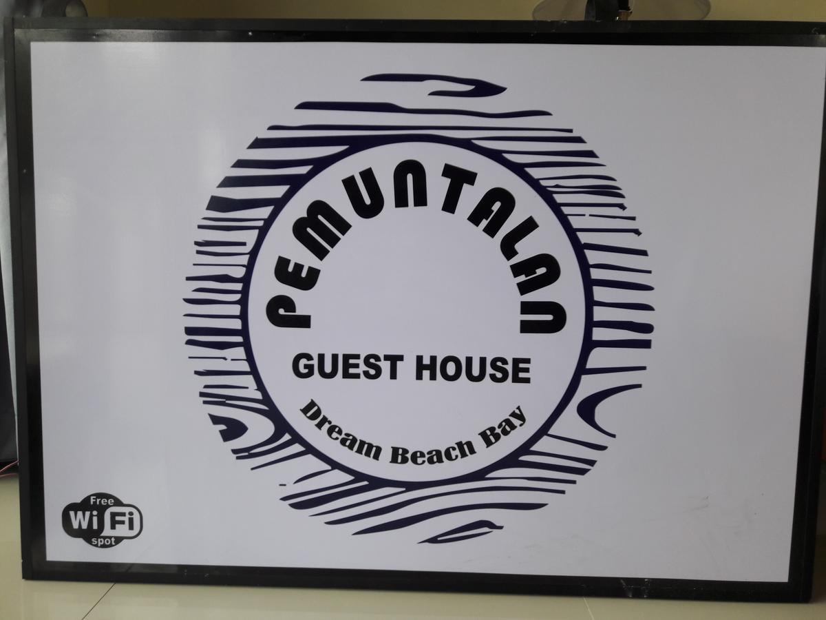 Pemuntalan Guesthouse レンボンガン島 エクステリア 写真